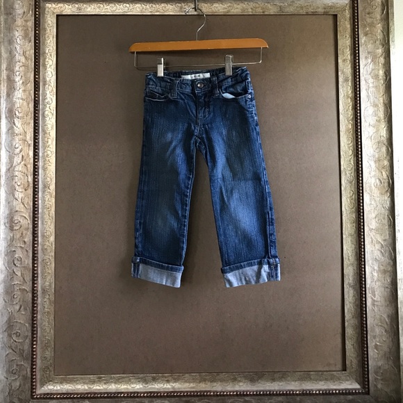 Joe's Jeans. Cuffed Capris.
