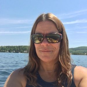 Meet your Posher, Lori