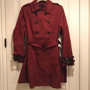 NWT White House black Market Trench Coat Medium