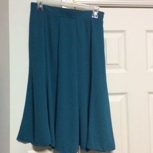 BFA classics skirt size 8P 3/ $15