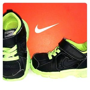 Nike Fushion Run Sneaker