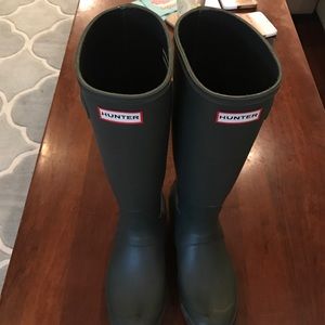 Hunter rain boots