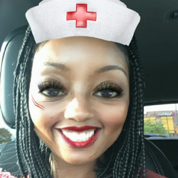 Meet your Posher, Kacee