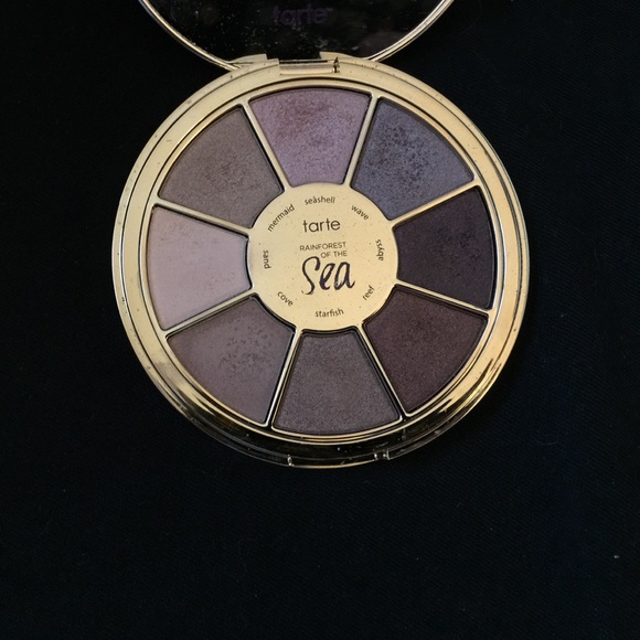 Tarte rainforest of the sea palette