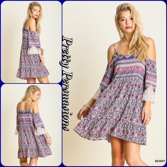 Pretty Persuasions Dresses & Skirts - CLEARANCE‼️Floral Lace Ruffle Hem Bell Slv Dress