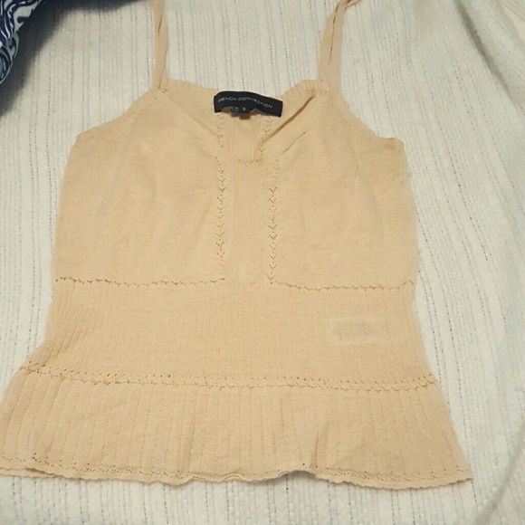 Delicate, beautiful top - Donating this week - Picture 1 of 3