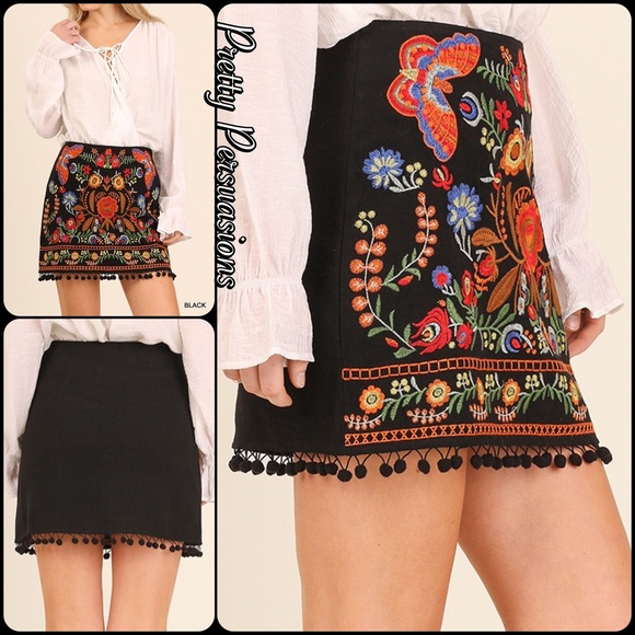 SOLD ‼️Black Embroidered Pom Pom Boho Mini Skirt - Picture 6 of 8