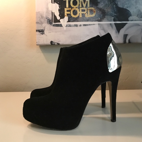 Dolce vita suede platform bootie