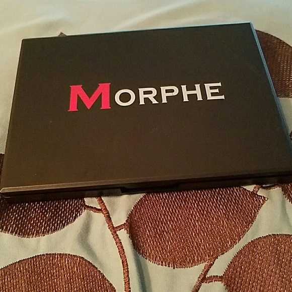 Morphe Shadow Pallet