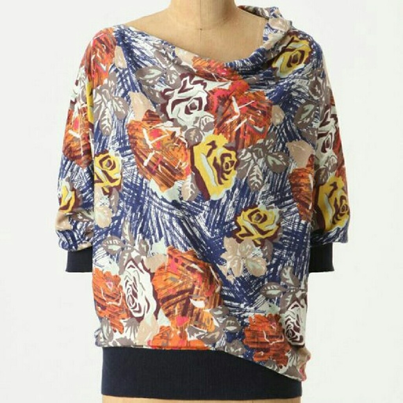 Sparrow Autumn Leaves Top