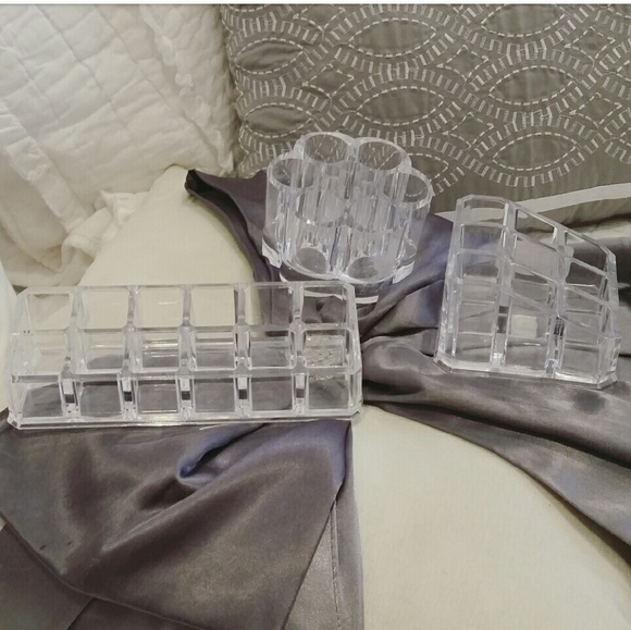 Other - Clear Makeup holder bundle