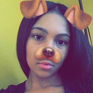Meet your Posher, Symone