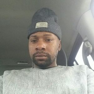 Meet your Posher, Deven