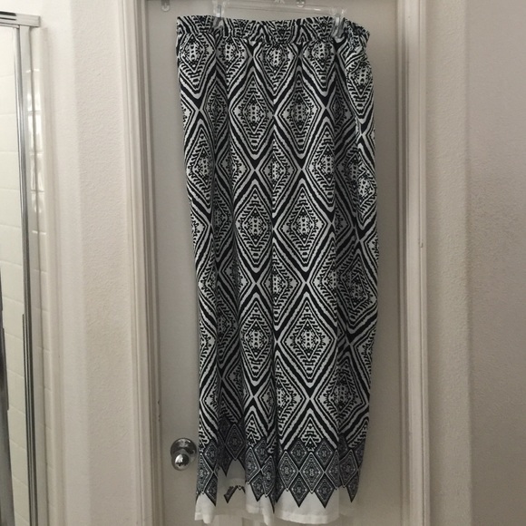 Printed Wide Leg Pants - Picture 1 of 4