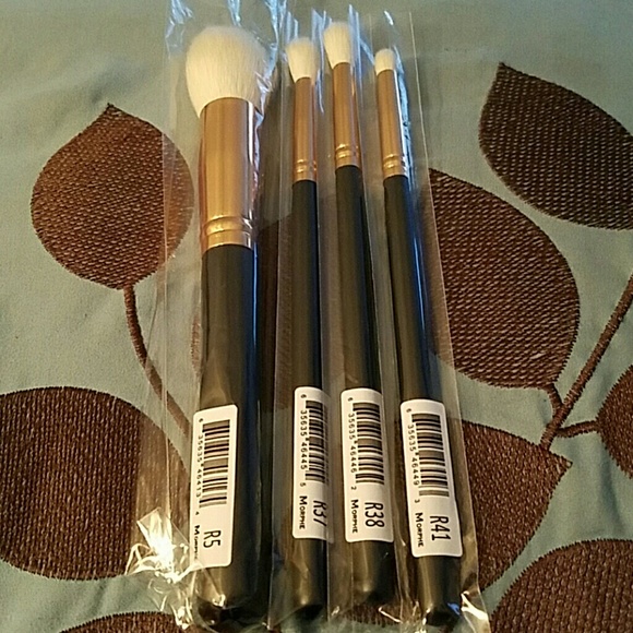 ❌❌ SOLD ❌❌ Rose Gold Morphe Collection