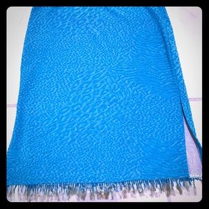 Guess kneelength turquoise skirt