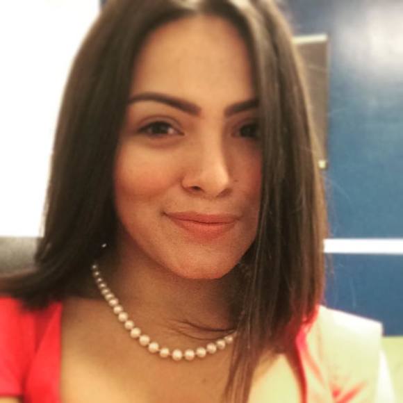 Meet your Posher, Danielle - Picture 1 of 1