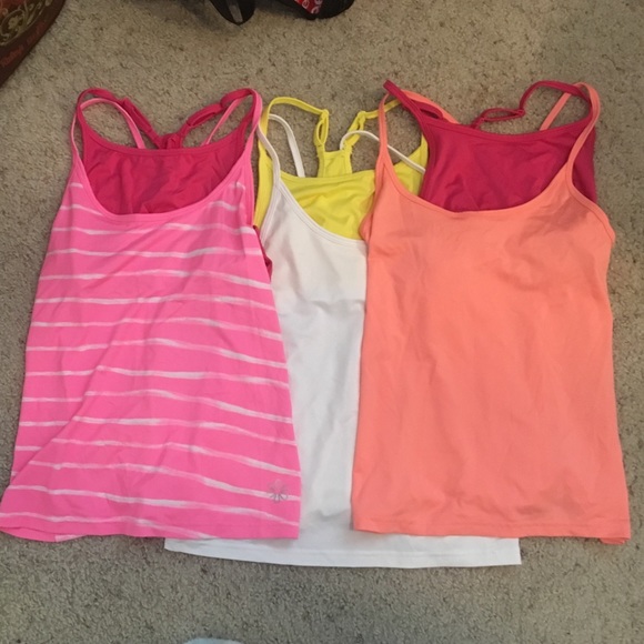 3 pack old navy tank sports bras