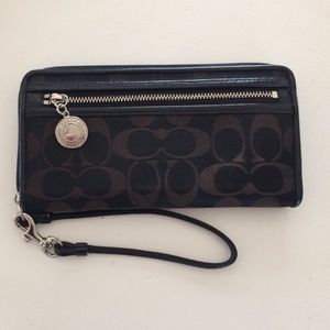 Black Coach Wallet Wristlet Leather Trim