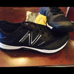 New Balance Minimus 20v5 trainer