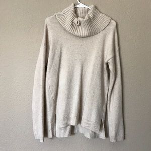 Gap: Sweater