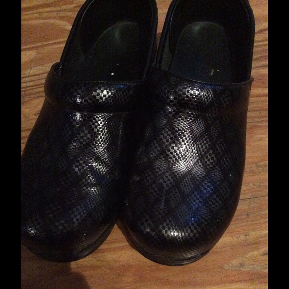 Dansko Clogs! - Picture 2 of 3