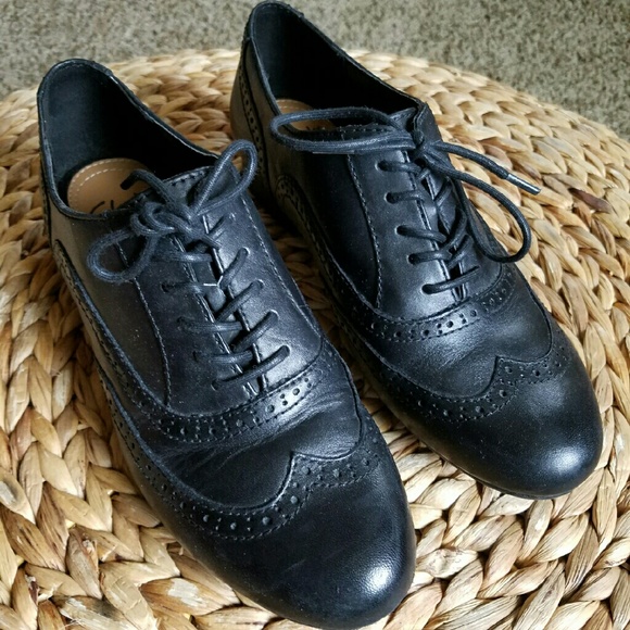 Clarks Oxfords - Worn 2x