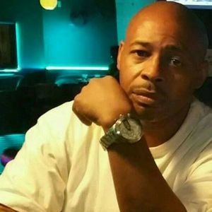 Meet your Posher, Derrick