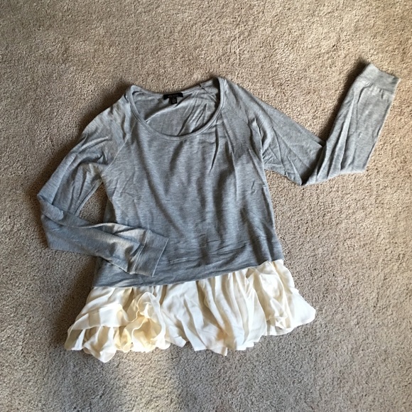 Ella Moss Ruffle Hem Top - Picture 1 of 2