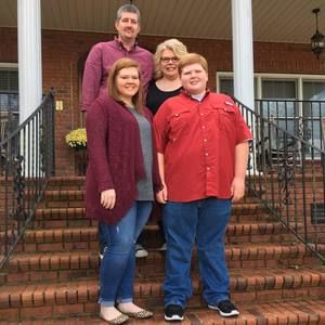 Meet your Posher, Alexis