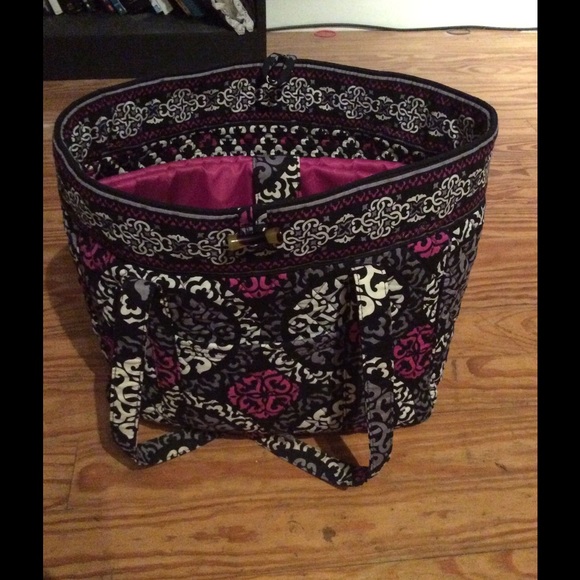 Vera Bradley Handbags - Vera Bradley tote bag