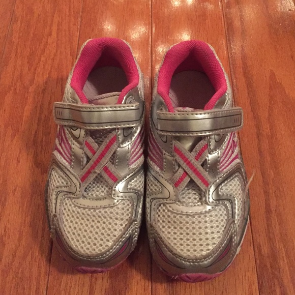 Champion size 9 shoes