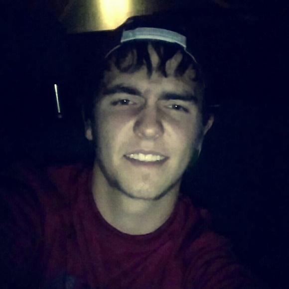 Meet your Posher, Corey - Picture 1 of 1