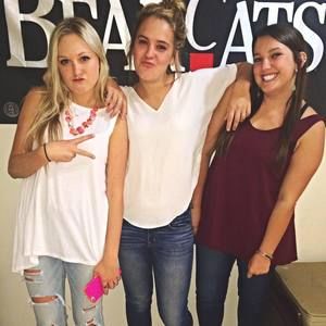 Meet your Posher, Olivia