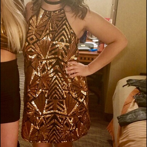 👗HP 3/28👗 Copper sequin dress, M - Picture 1 of 3