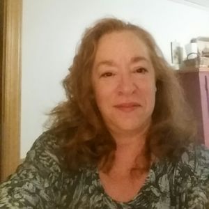 Meet your Posher, Estelle