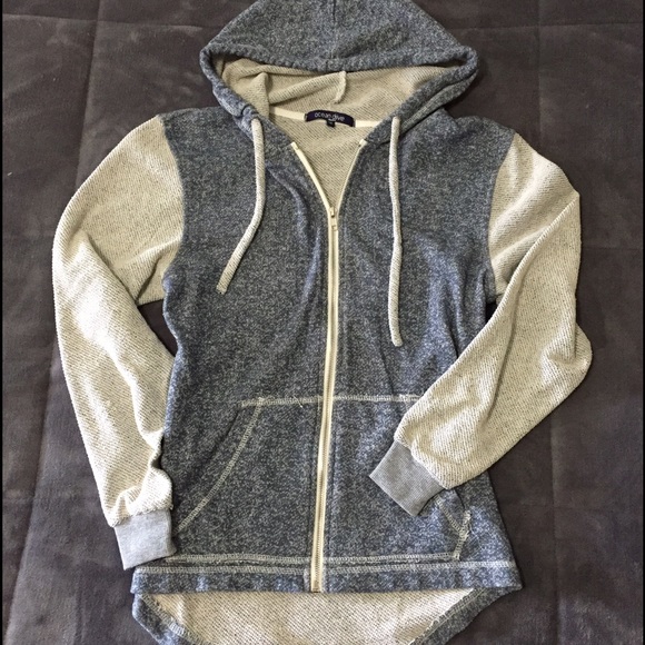 Ocean Drive Jackets & Blazers - 🦋OCEAN DRIVE Distressed Beach Hoodie🦋