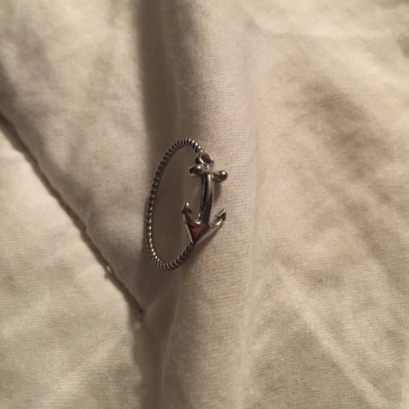 Silver Anchor Rope Ring - Picture 2 of 2