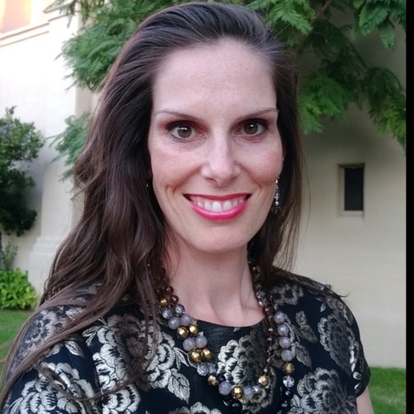 Meet your Posher, Joanna
