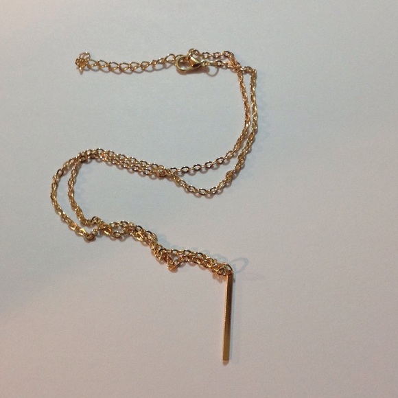 Minimalist gold bar necklace. - Picture 2 of 2