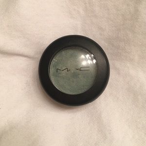 MAC eye shadow