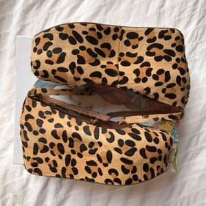 Jeffrey Campbell BeeBee size 8M Leopard Print