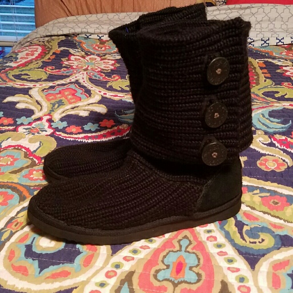 UGG Shoes - UGG CARDY Boots | 9 | Black