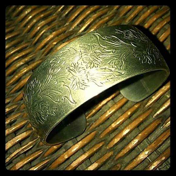 Kirk Pewter vintage Chrysanthemum bracelet