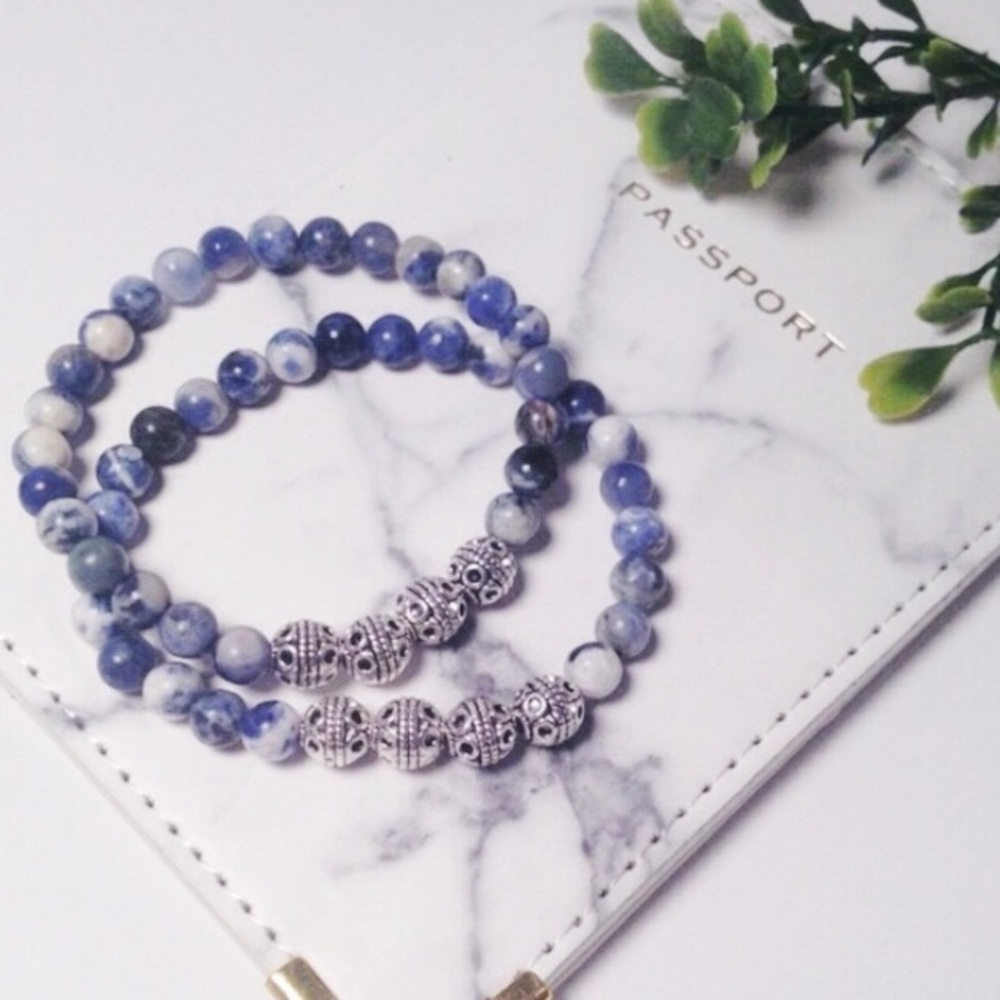 Natural Stone Bracelet With Silver Plated Beads - Picture 1 of 4