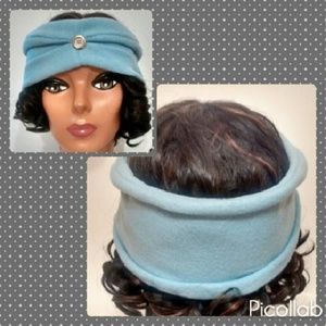 Woman's Light Blue Winter Headband