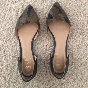 Banana Republic Camoflauge Flats