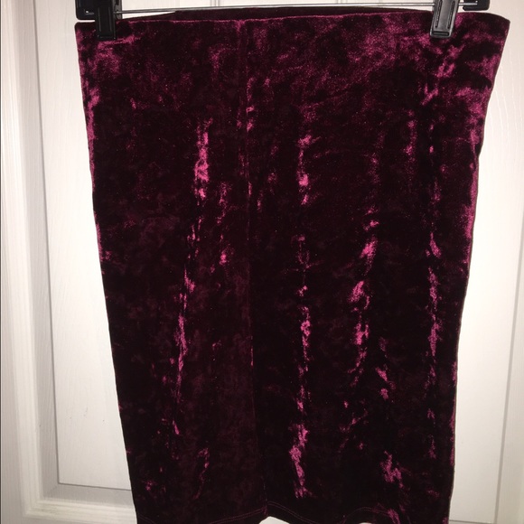 Forever21 suede mini skirt