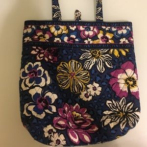 VERA BRADLEY TOTE