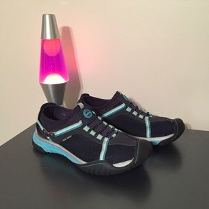 Jambu Navy Athletic Shoe